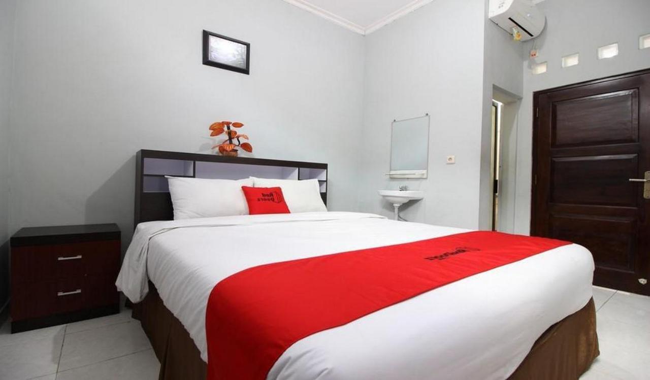 Reddoorz Plus @ Hotel Star 88 Tugu Ngoại thất bức ảnh