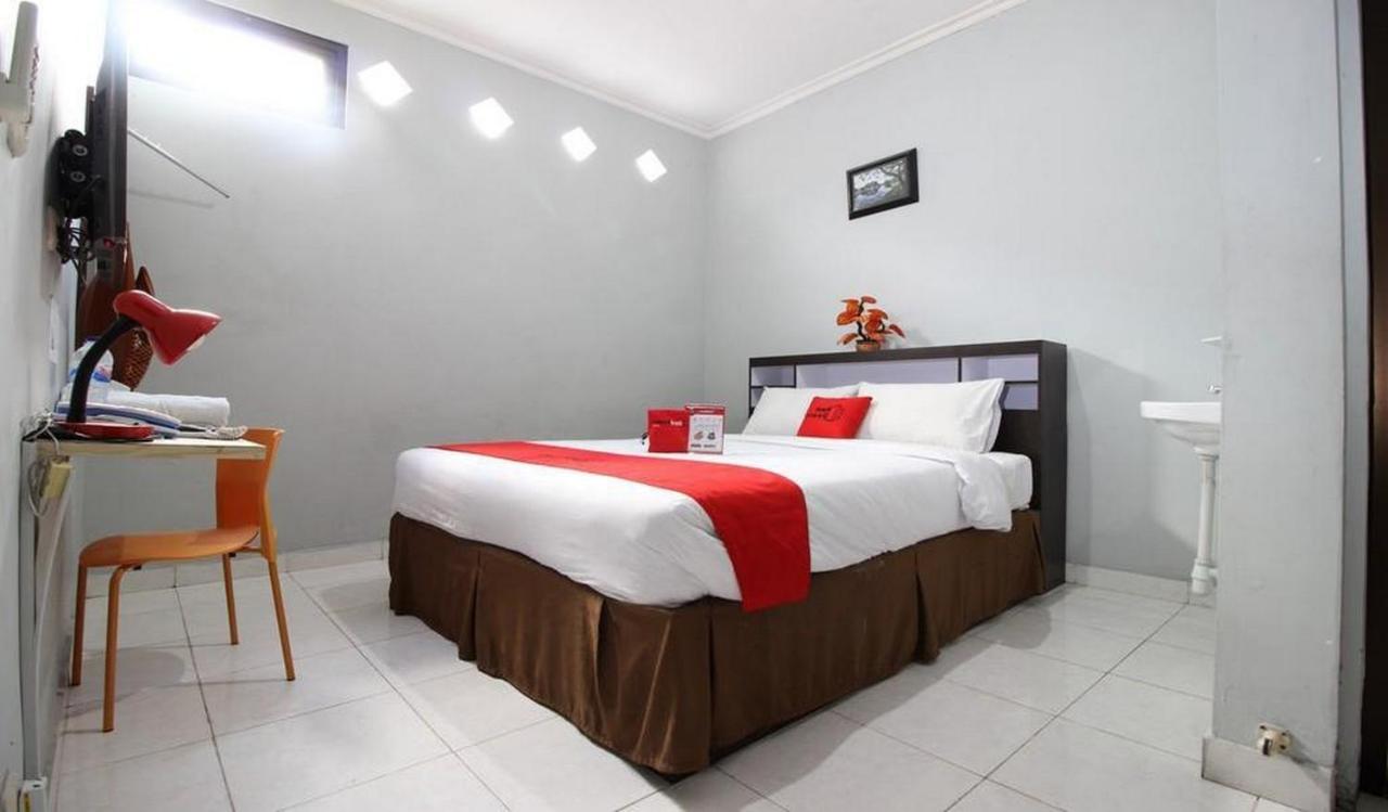 Reddoorz Plus @ Hotel Star 88 Tugu Ngoại thất bức ảnh