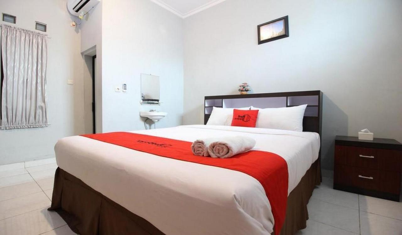 Reddoorz Plus @ Hotel Star 88 Tugu Ngoại thất bức ảnh
