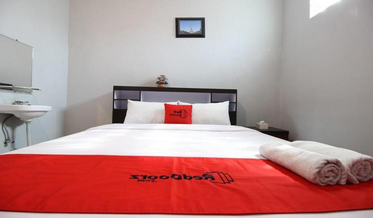 Reddoorz Plus @ Hotel Star 88 Tugu Ngoại thất bức ảnh